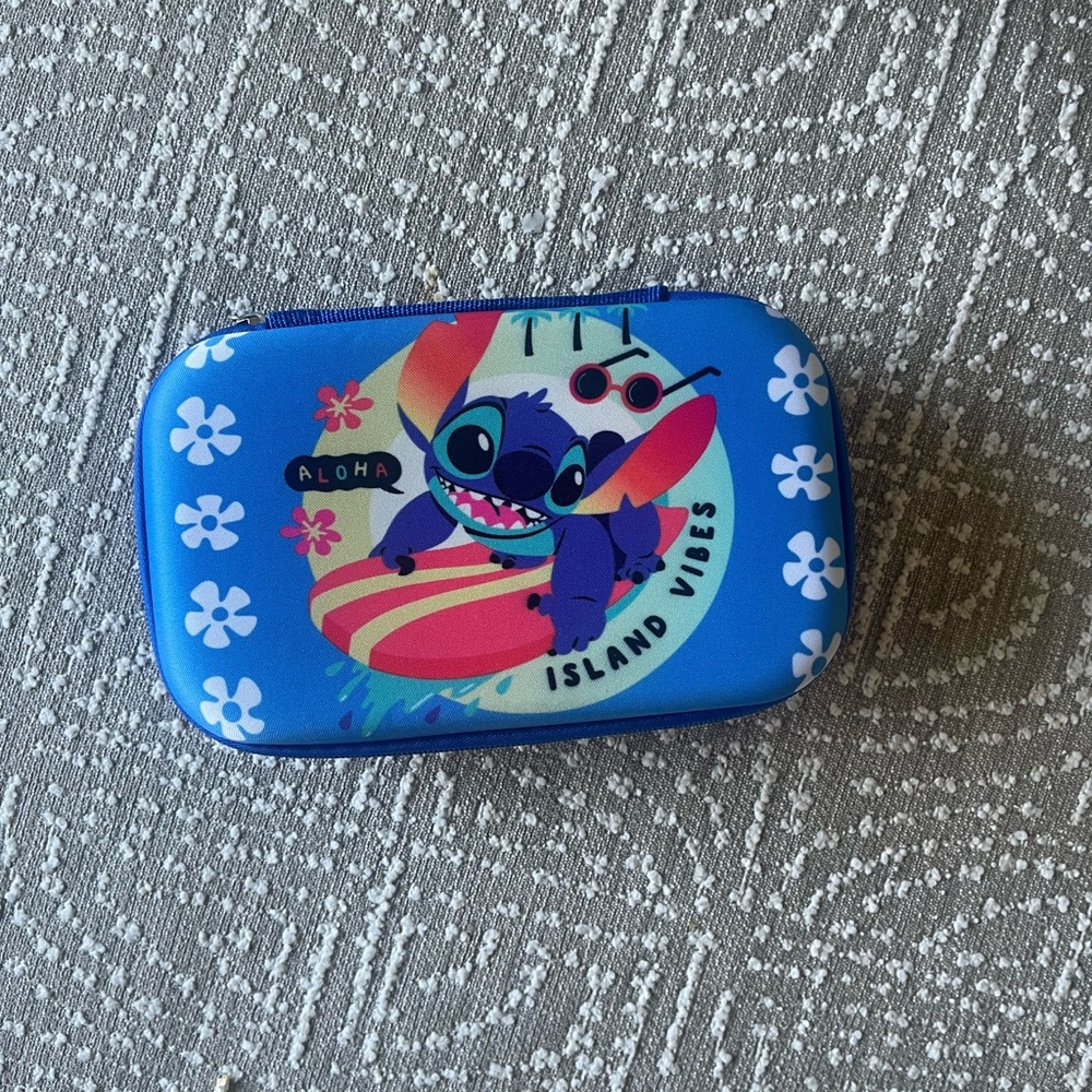 Disney Blue Stitch "Island Vibes" Hard Case